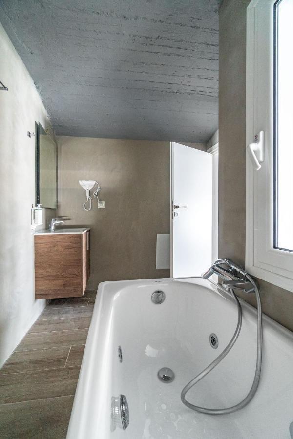 Costa Vasia Boutique Apartments Vraháti Kültér fotó